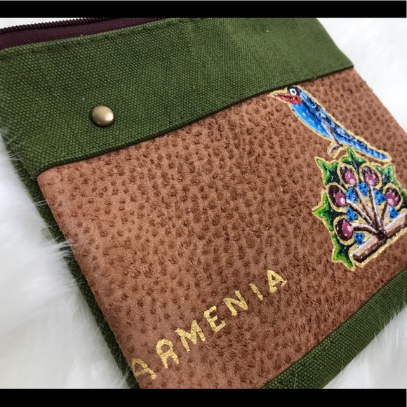 Handmade leather Porte-monnaie acrylic pai… - Picture 4 of 4